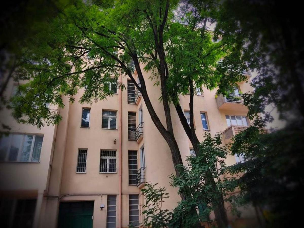 Retro Apartament Apartment Lodz  Ngoại thất bức ảnh